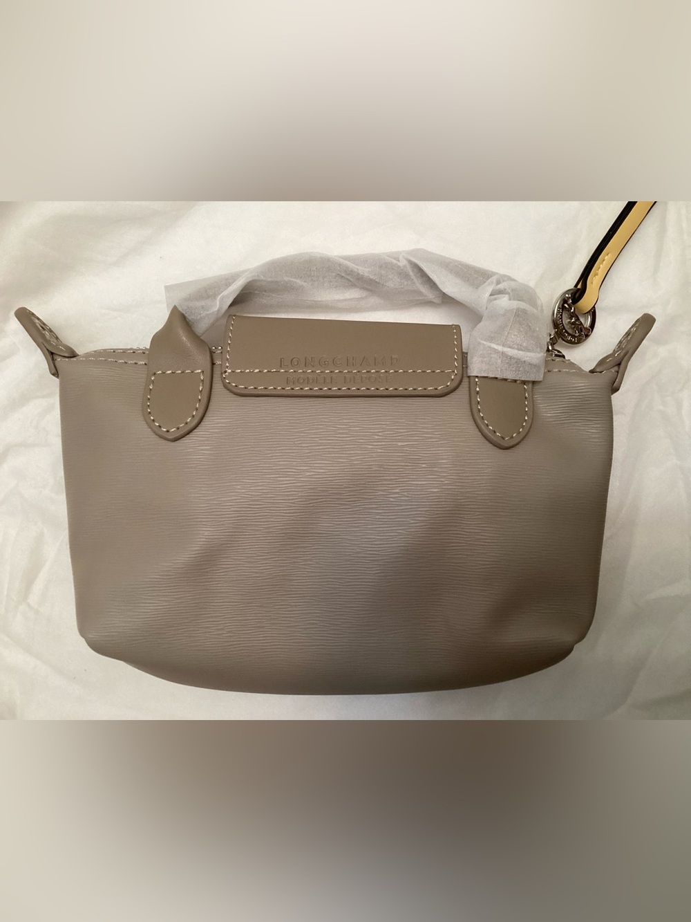 Longchamp small crossbody bag in beige taupe - Picture 8 of 8